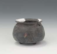 黑陶鼎
